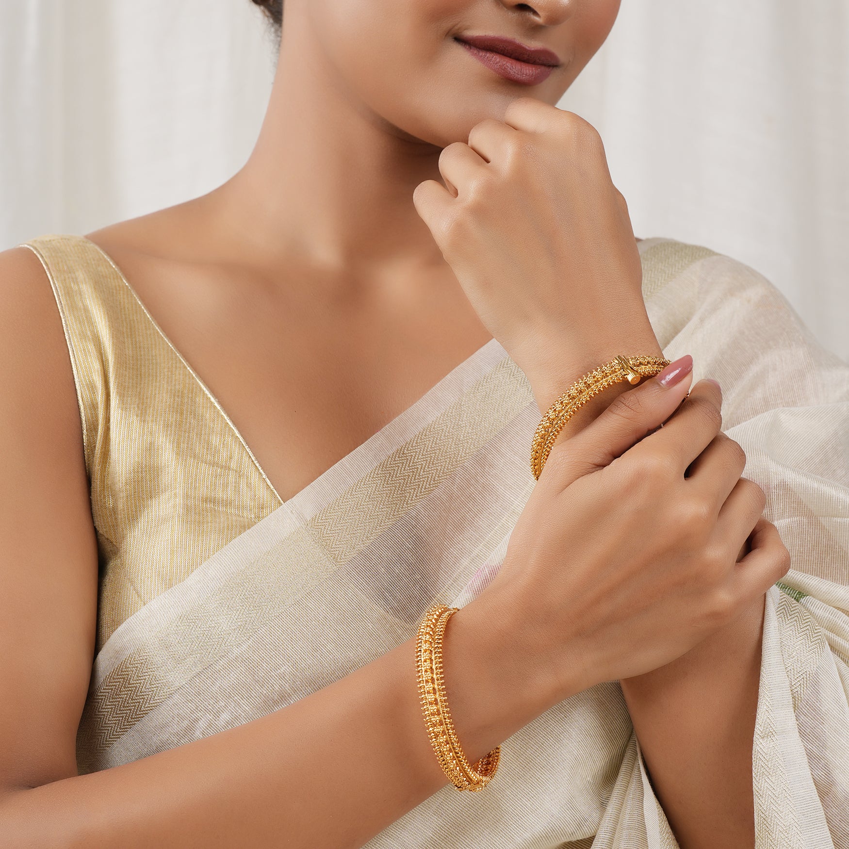 Amazing antique gold plain floral bangle set - Image 5