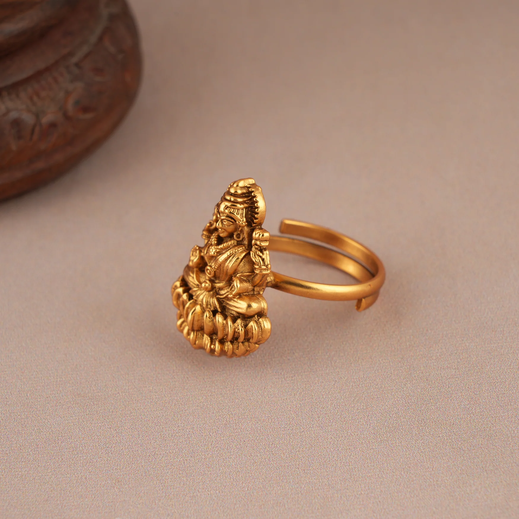 Auspicious antique gold maa lakshmi finger ring I Temple Jewellery - Image 4