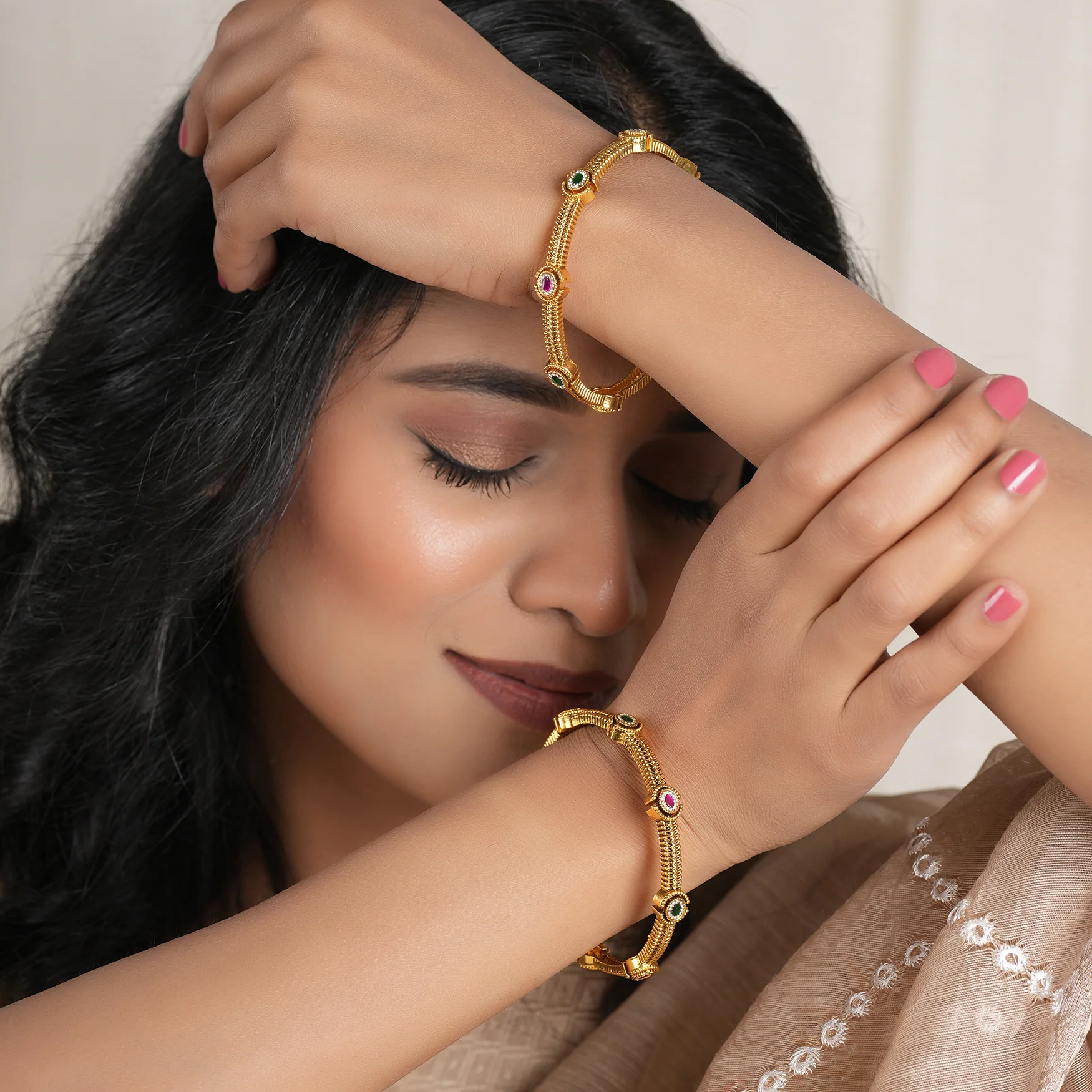 Beautiful antique gold multicolor stone bangle set - Image 4