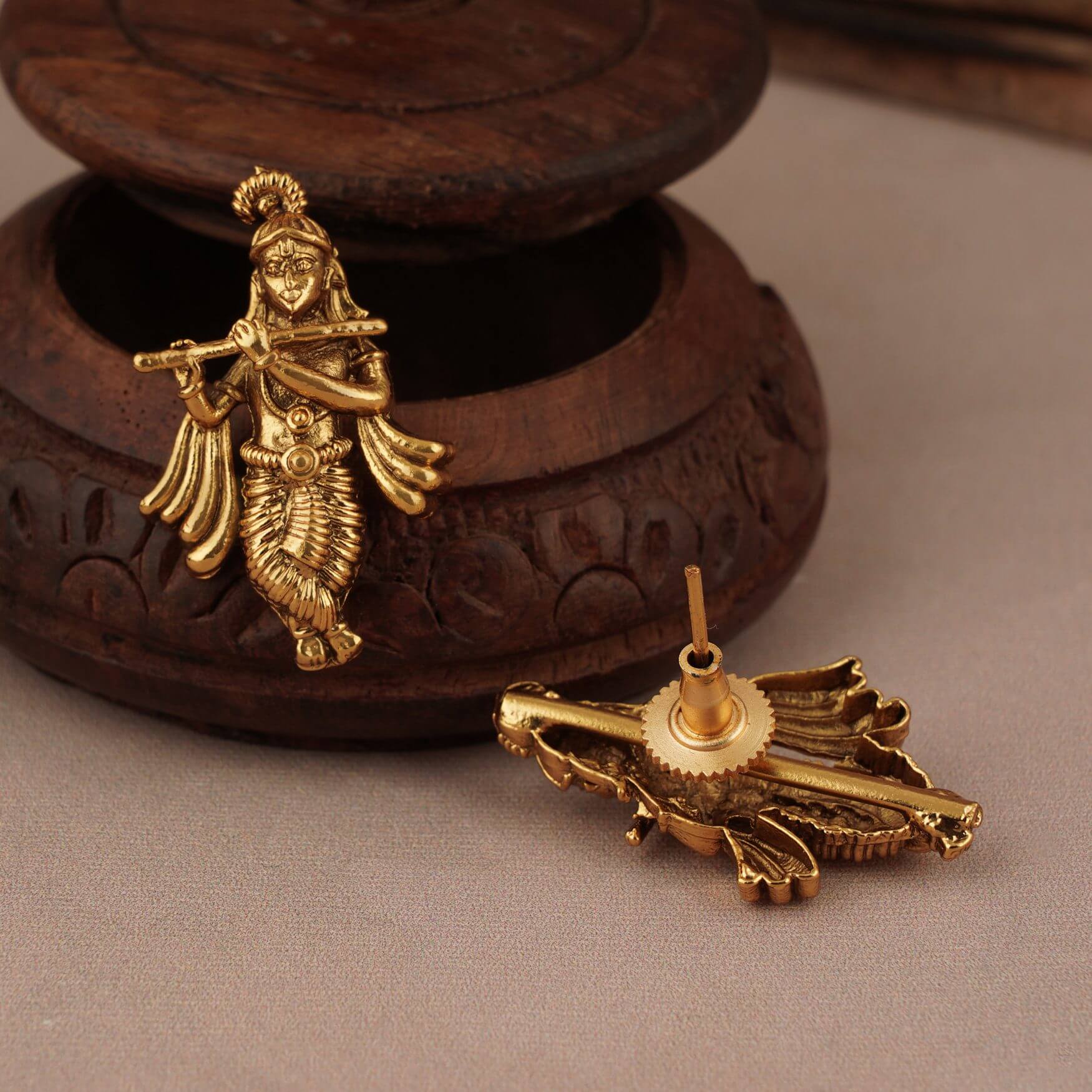 Beautiful gold plated krishna pendant set with earring | Temple Jewellery - Image 4