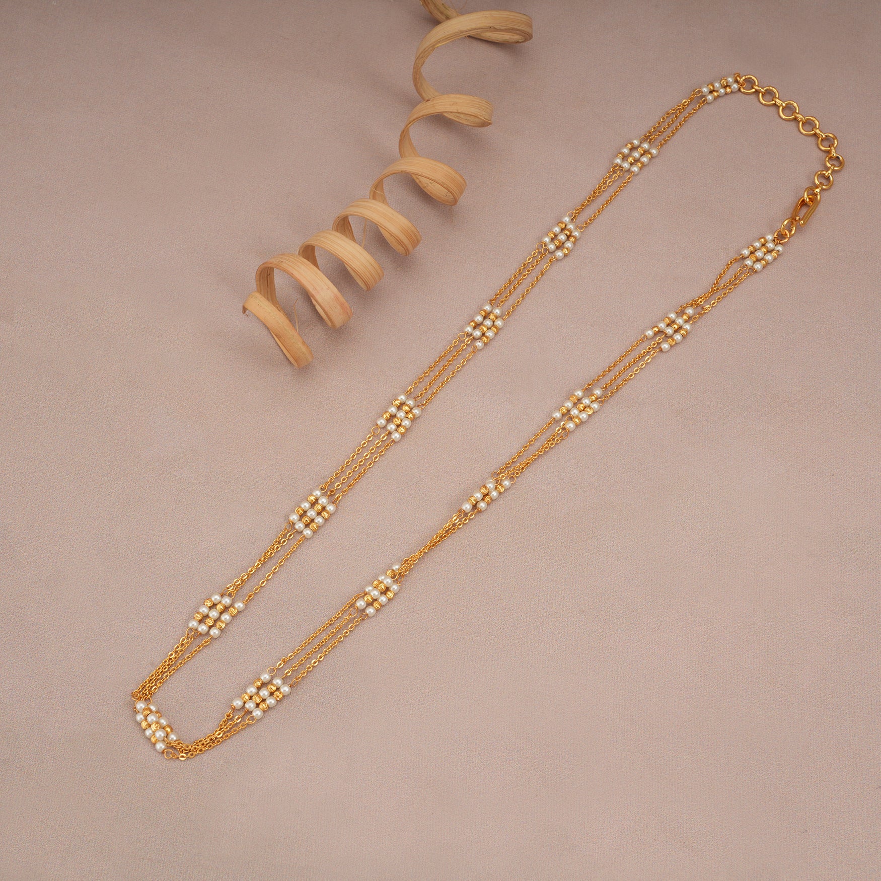 Cute gold plated pearl lined women chain - Image 3