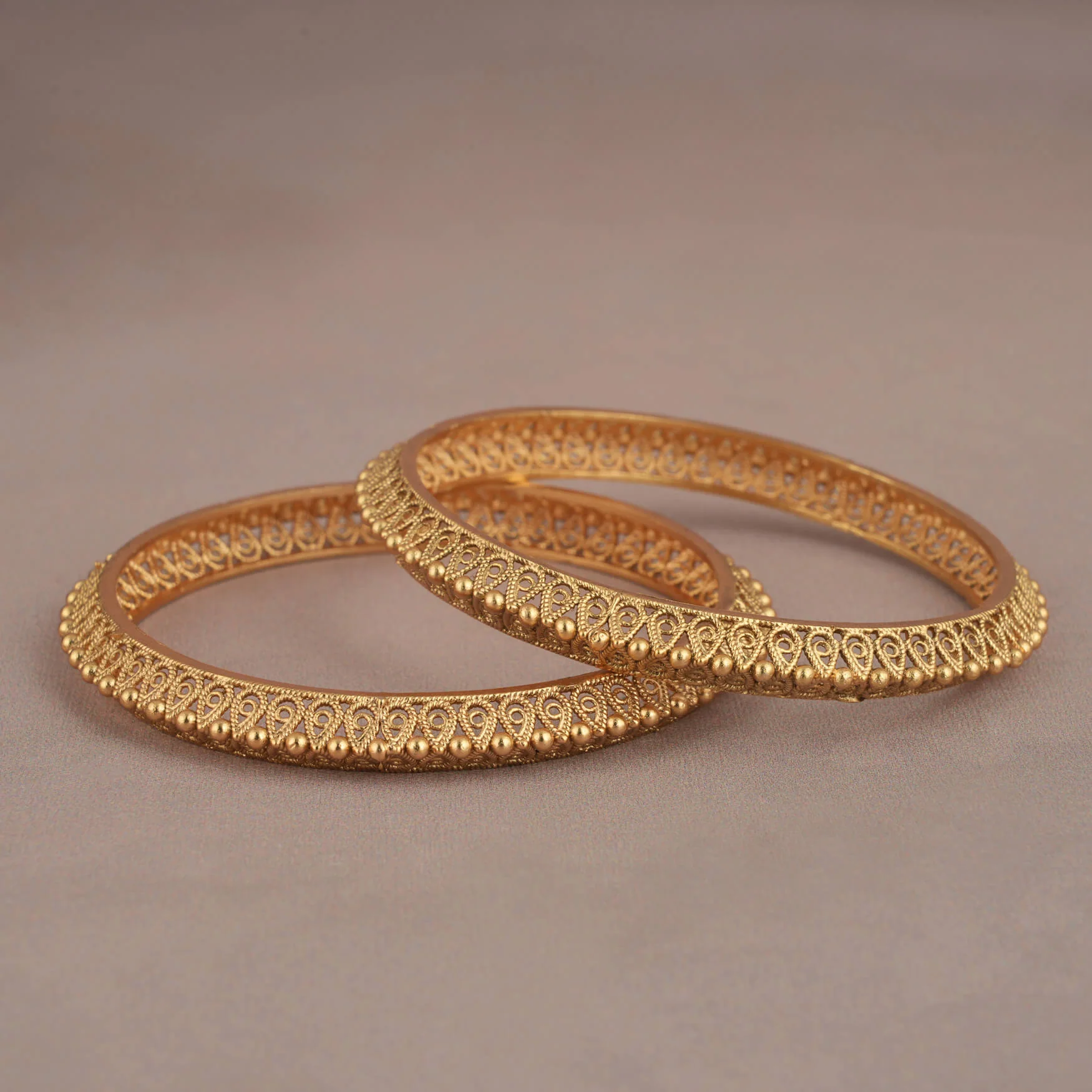 Cute plain gold plated pear shaped bangle set - Image 4
