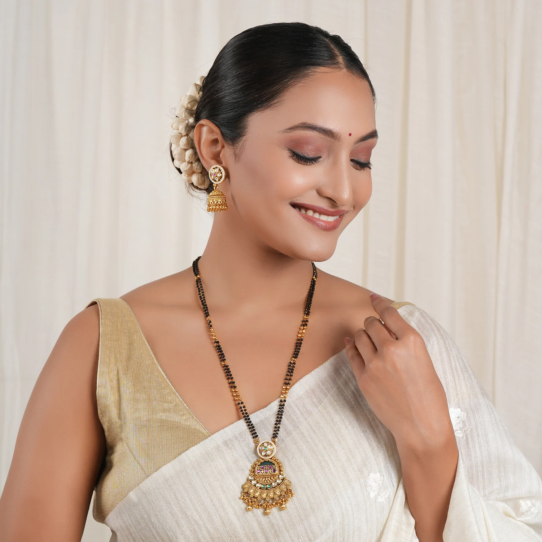 Long kundan stone antique gold magalstura - Image 2