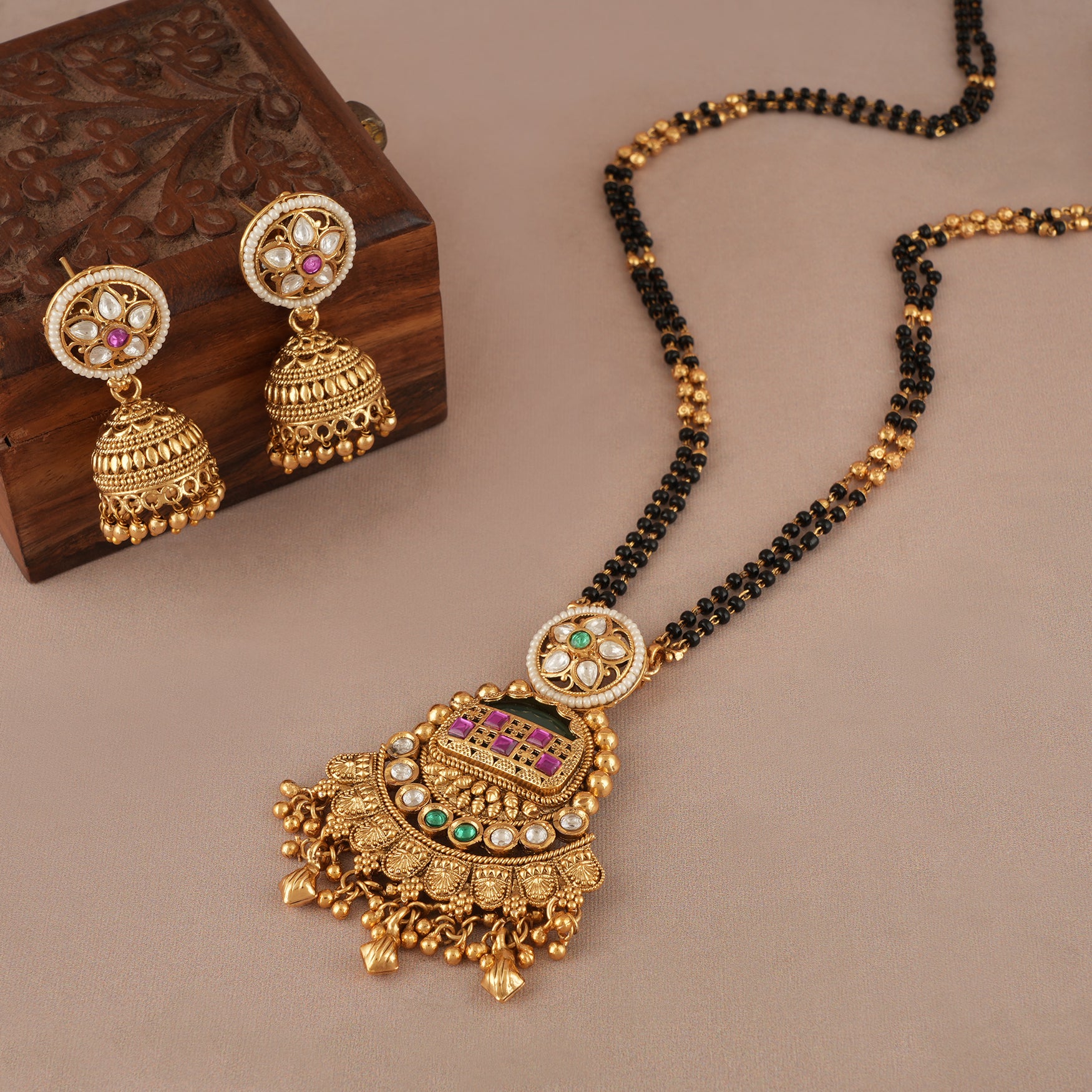 Long kundan stone antique gold magalstura - Image 3