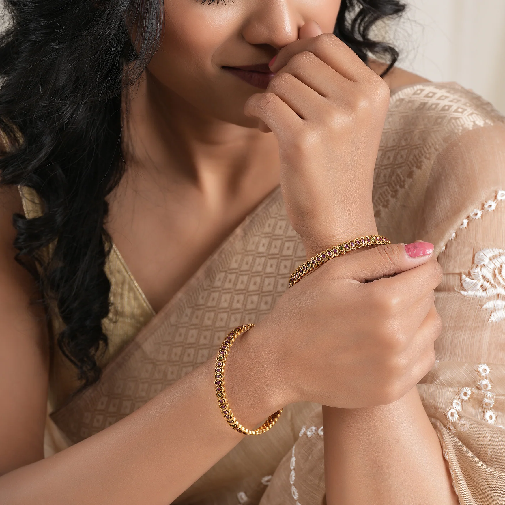 Sleek elegant multicolor antique gold bangle set - Image 2