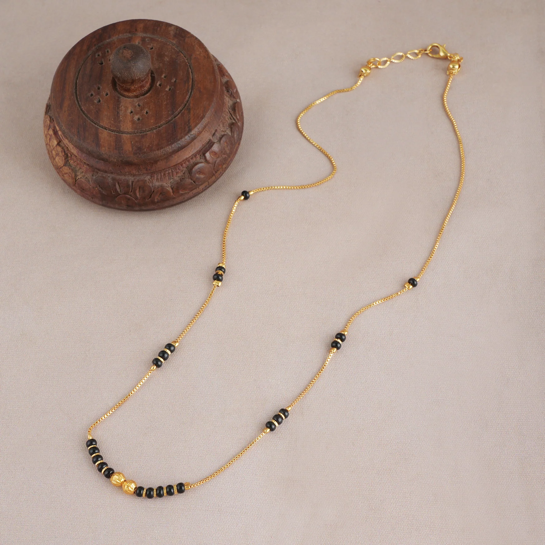 Sleek gold plated mangalsutra chain - Image 4