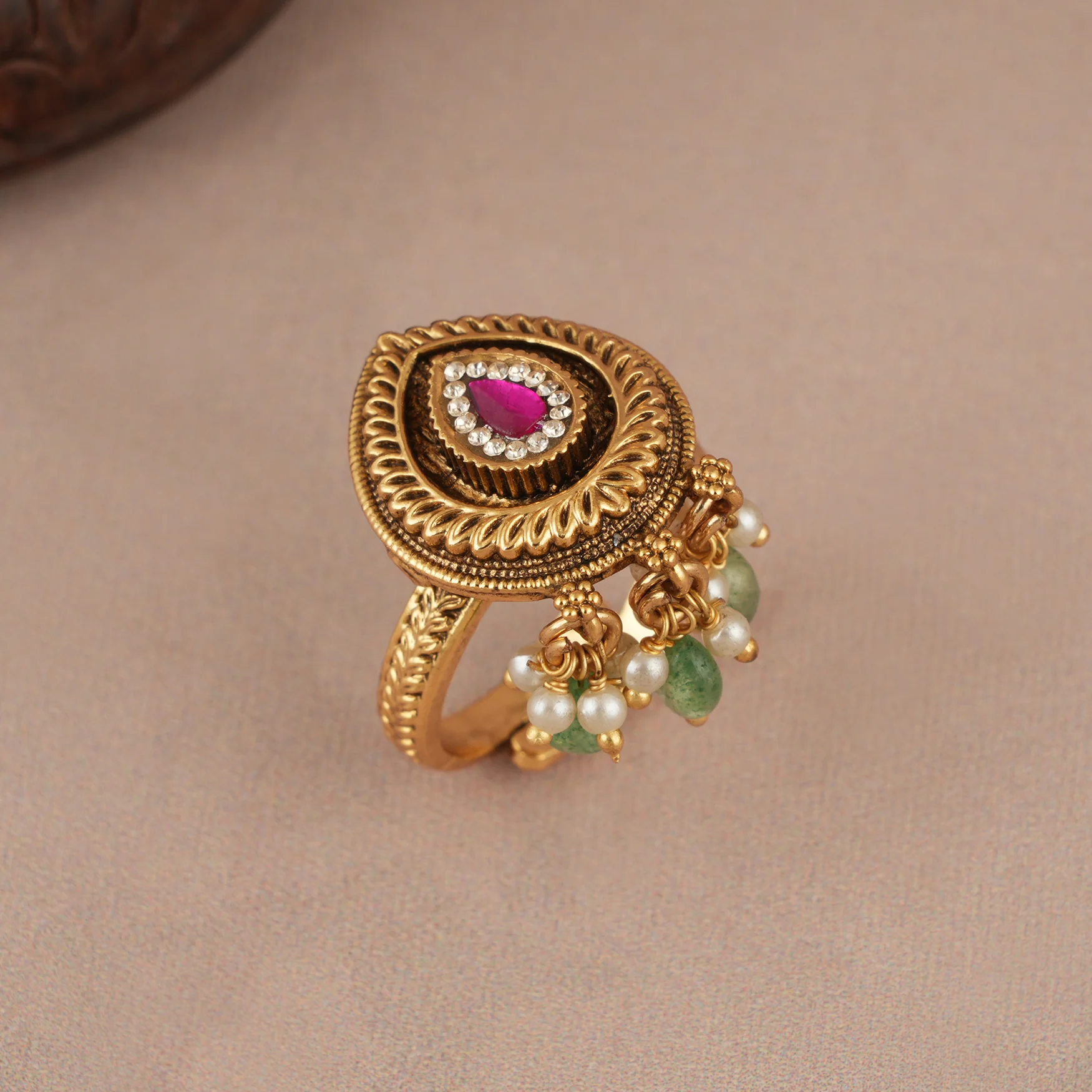 Stone antique gold adjustable finger ring - Image 3