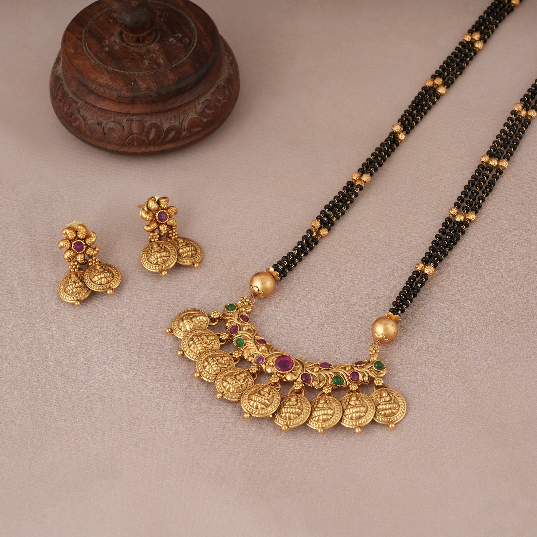 Stunning long antique gold maa lakshmi mangalsutra set for women I Temple Jewellery - Image 3