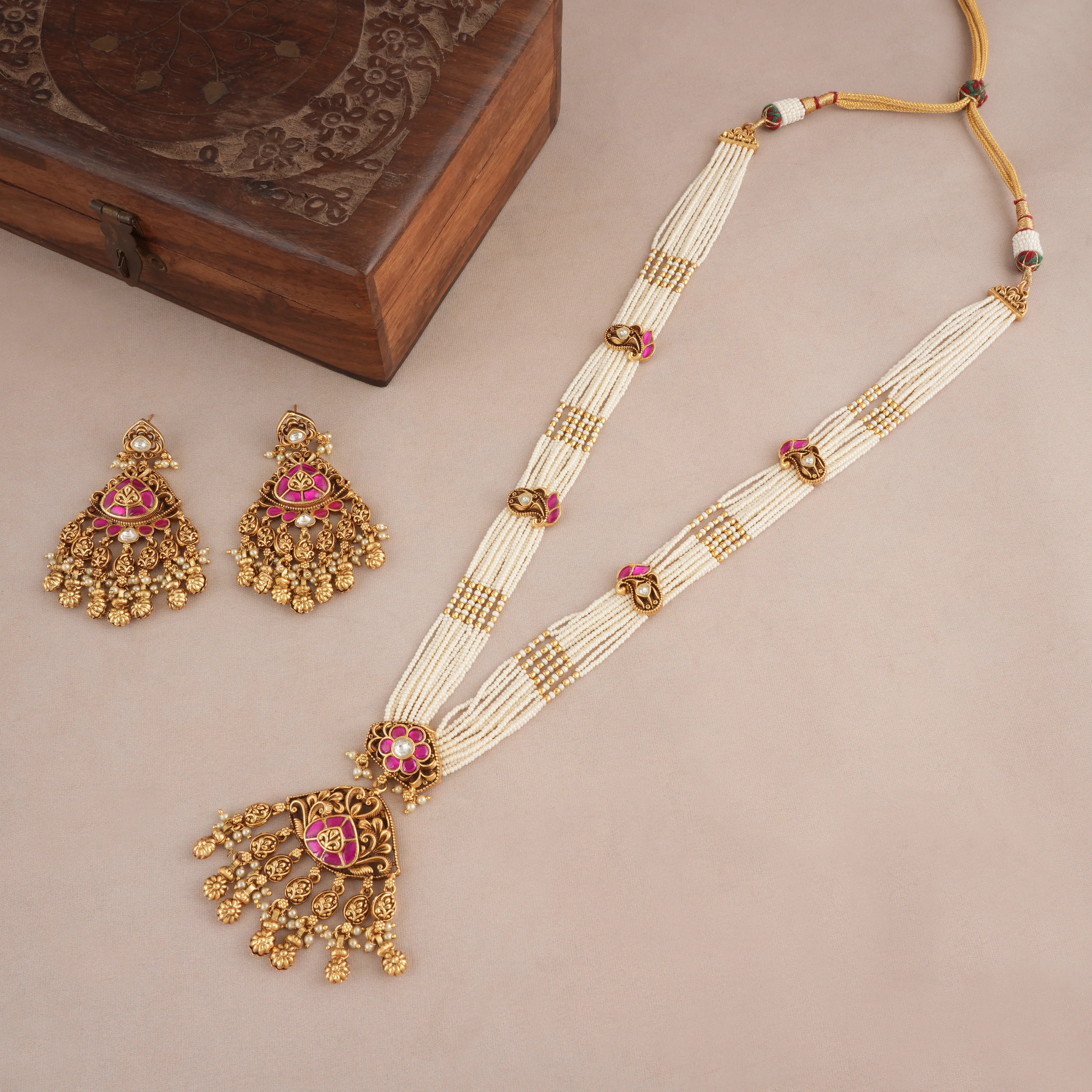 Stunning pearl antique gold rajwadi necklace set - Image 3